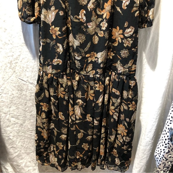 Walter Baker Sophia almost maxi dress black floral and tan lined tie front 4 - Picture 9 of 14